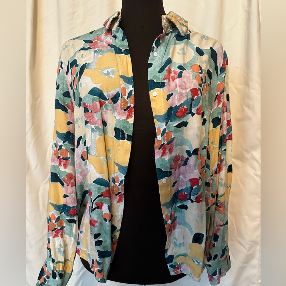 Floral button up